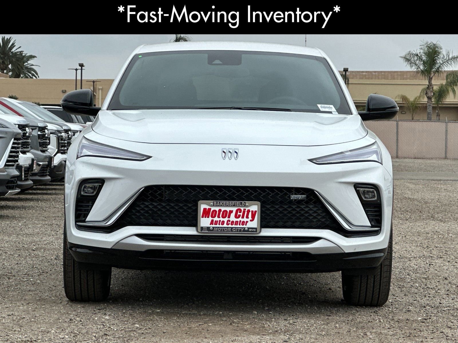 2026 Buick Envista Sport Touring photo 3