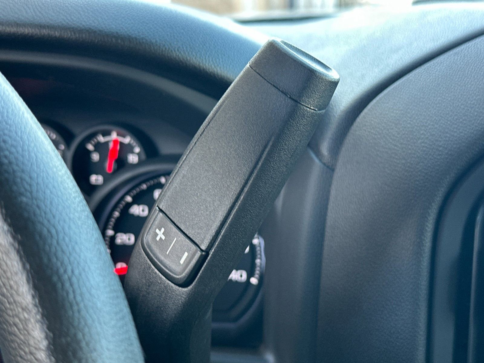 2025 GMC Sierra 3500HD Pro - Photo 18