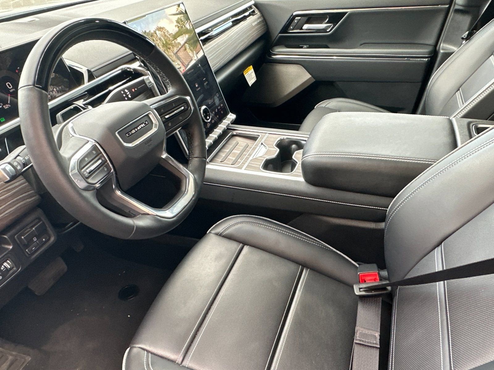 2025 GMC Sierra EV Denali - Photo 10