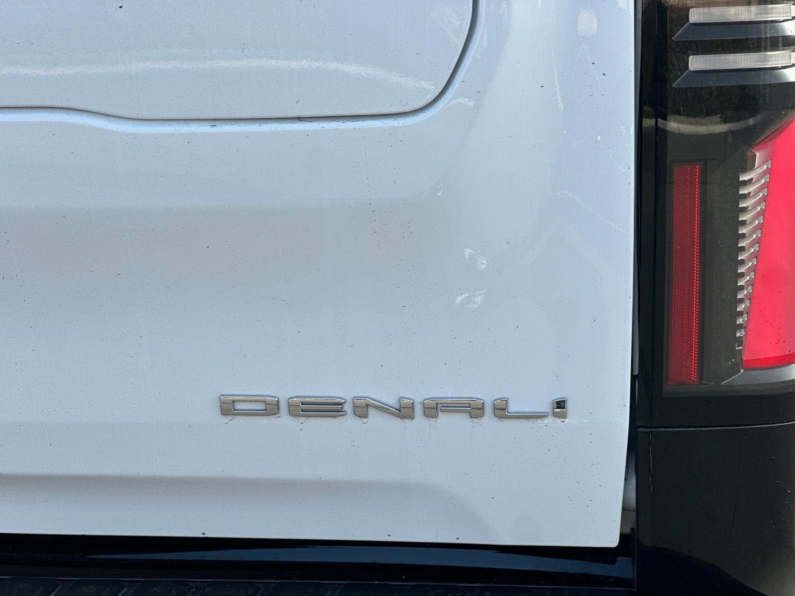 2025 GMC Sierra EV Denali - Photo 24