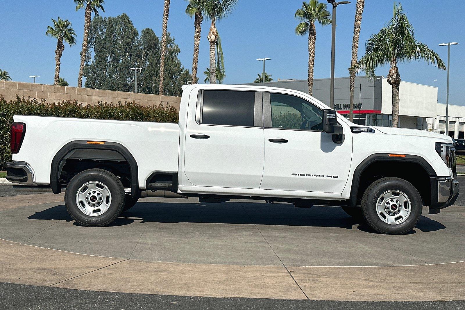2024 Gmc Sierra 2500 HD Pro photo 2