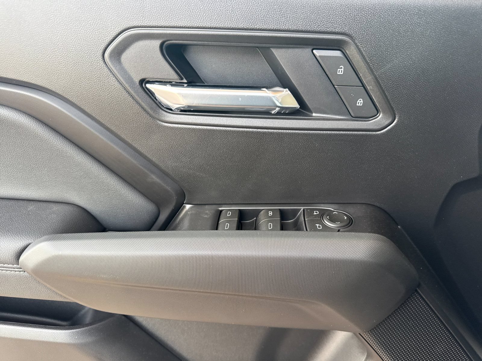 2026 GMC Canyon Elevation - Photo 10