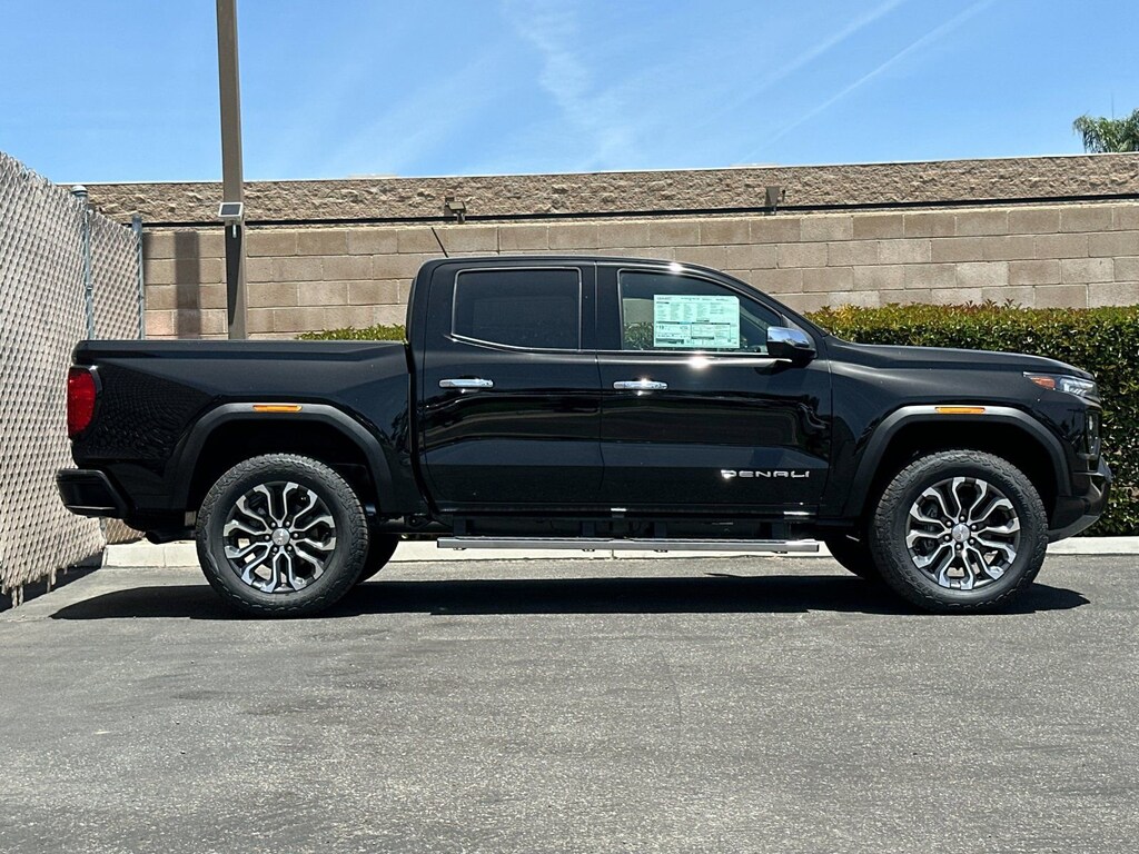 New 2026 GMC Canyon Denali Truck