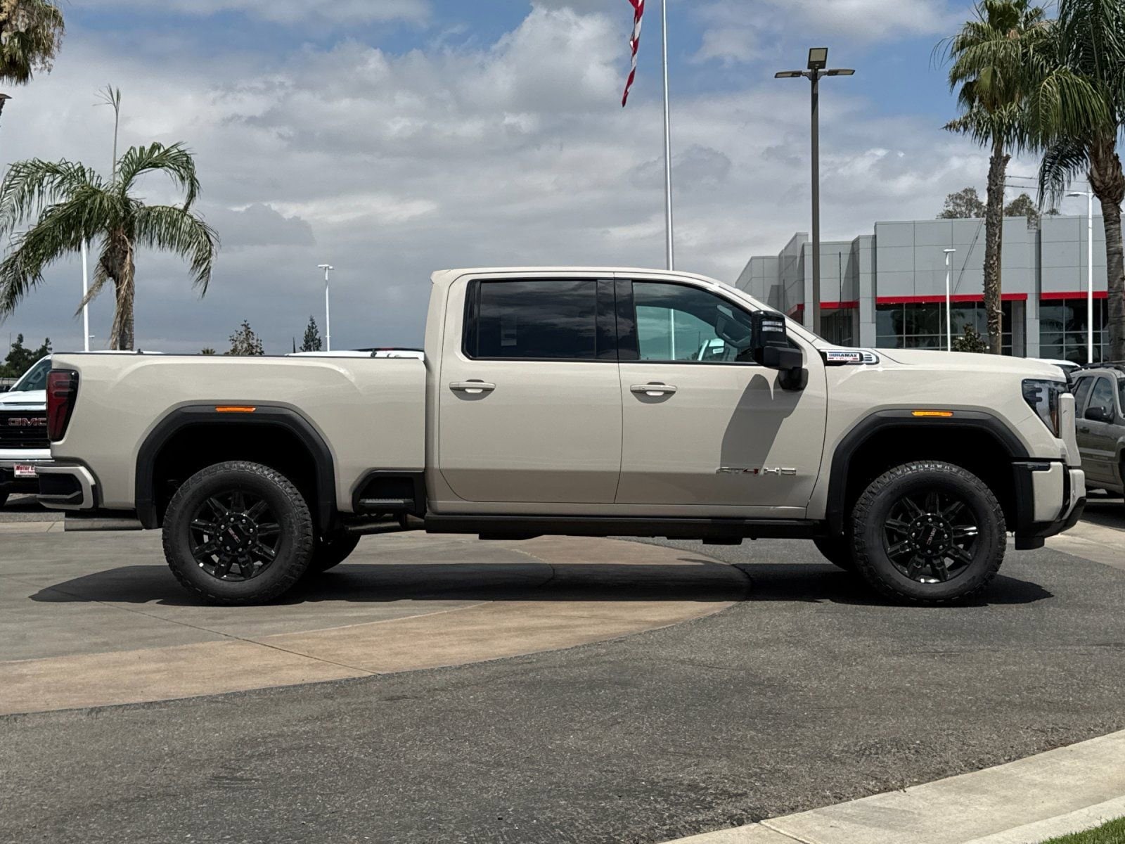 2026 GMC Sierra 2500HD AT4 - Photo 2