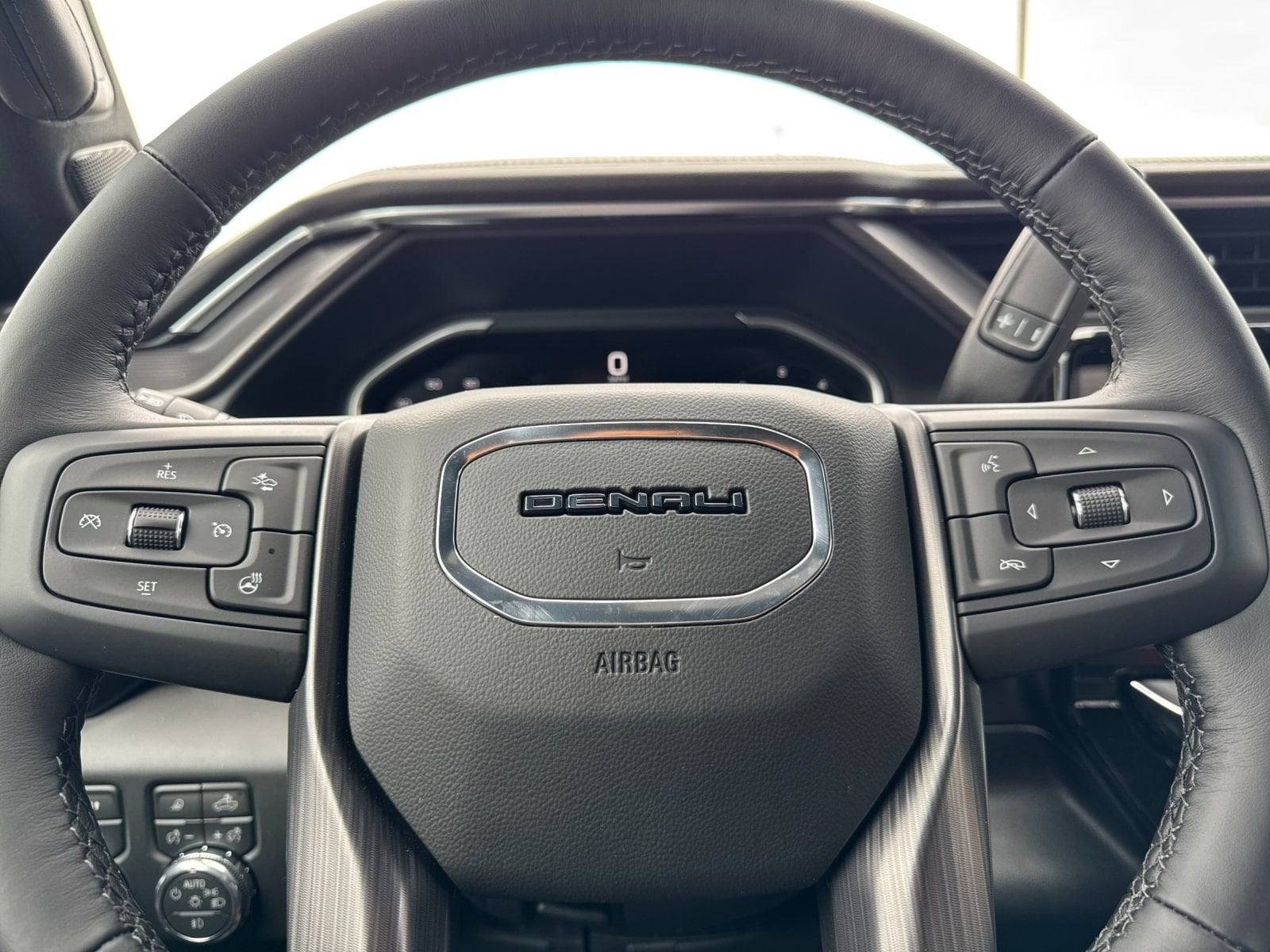 2026 GMC Sierra 2500HD Denali Ultimate - Photo 22
