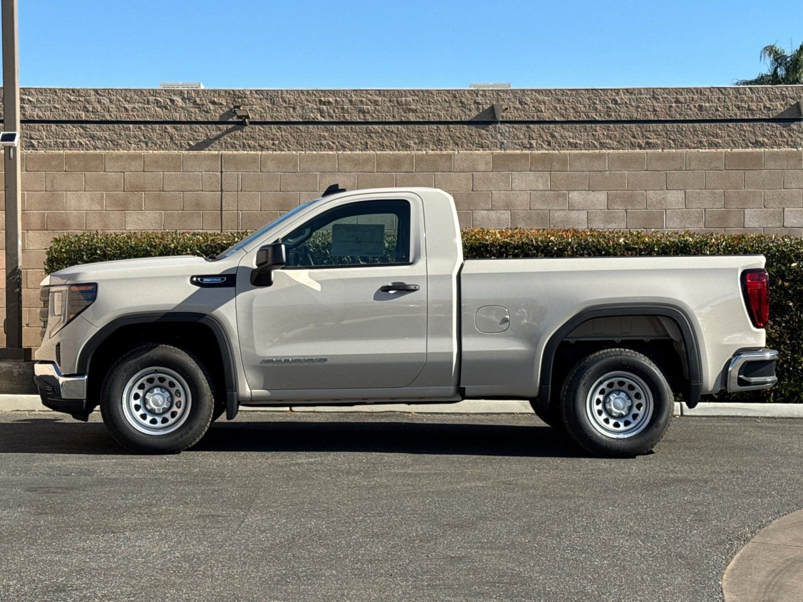 2026 GMC Sierra 1500 Pro photo 5