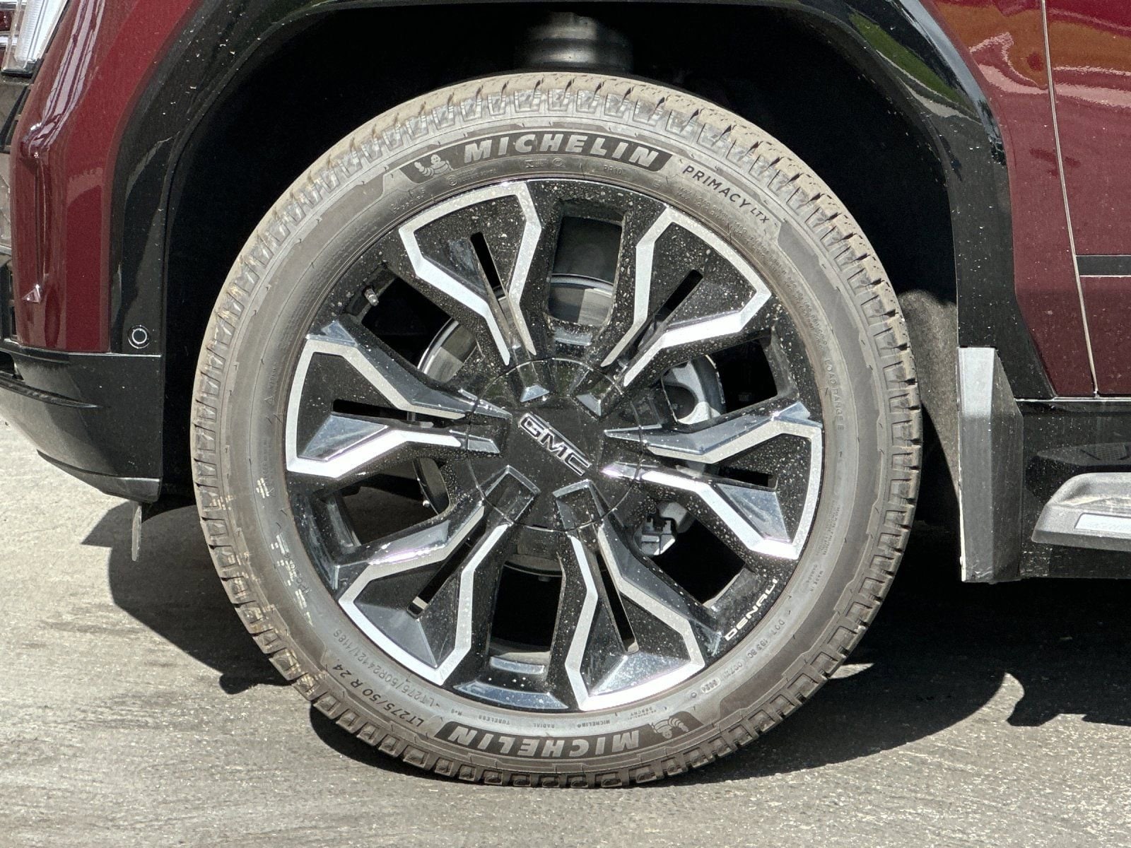 2025 GMC Sierra EV Denali - Photo 24