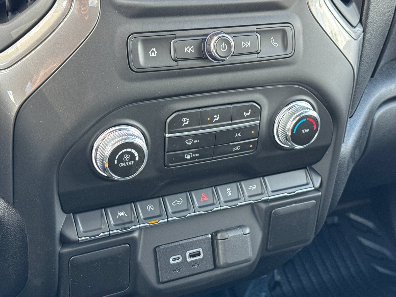 2026 GMC Sierra 1500 Pro - Photo 18