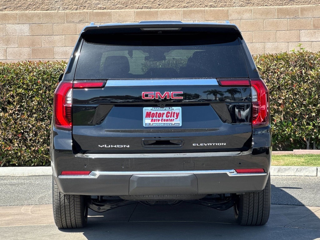 New 2026 GMC Yukon Elevation SUV
