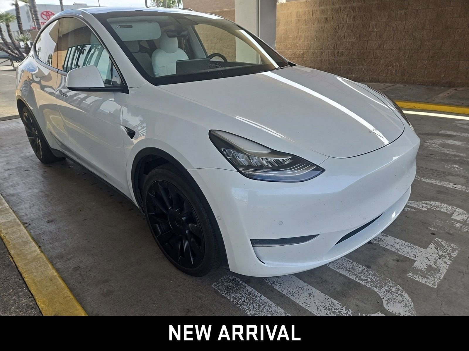 2020 Tesla Model Y Long Range photo 3