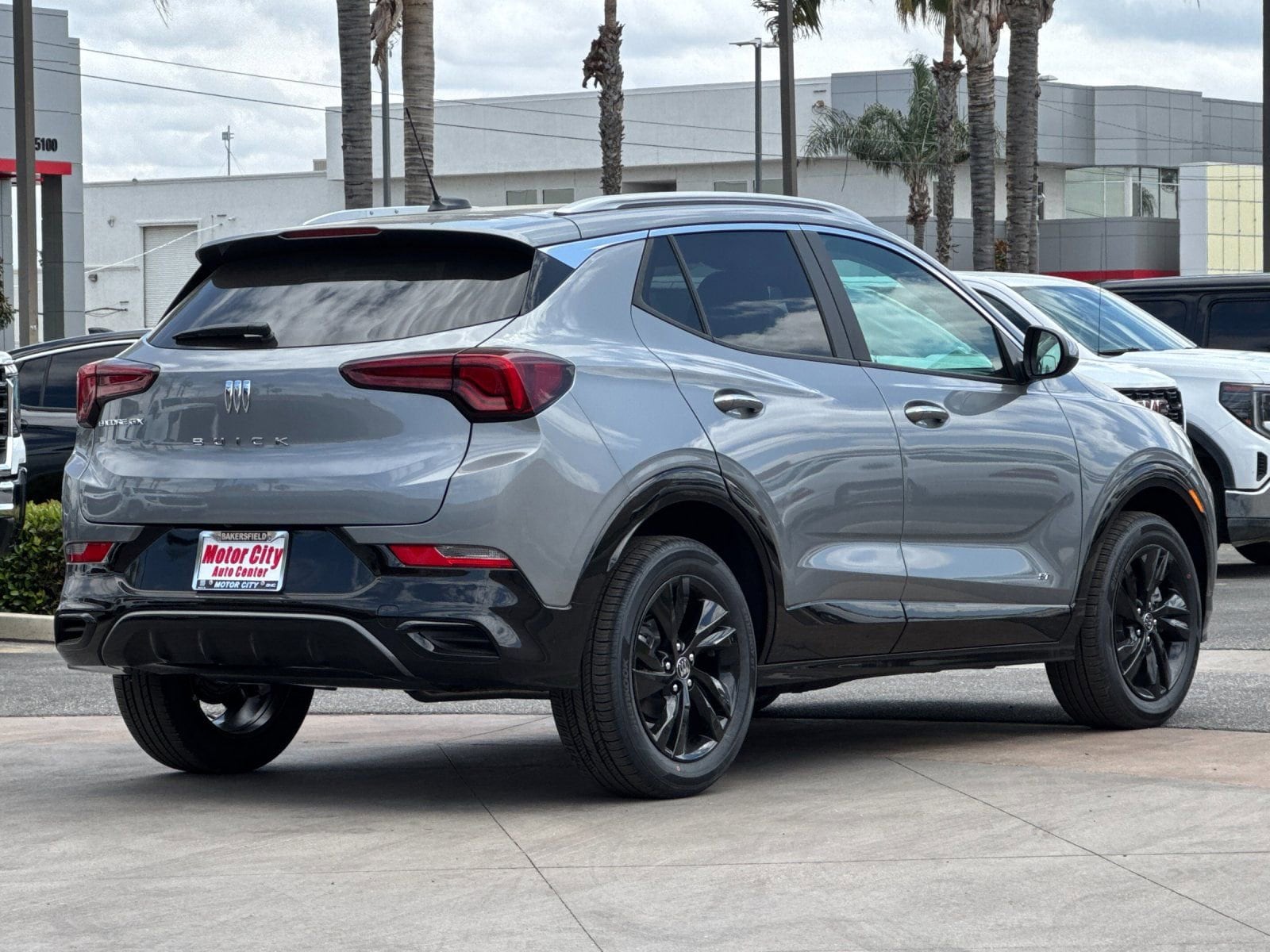 2026 Buick Encore GX Sport Touring photo 2