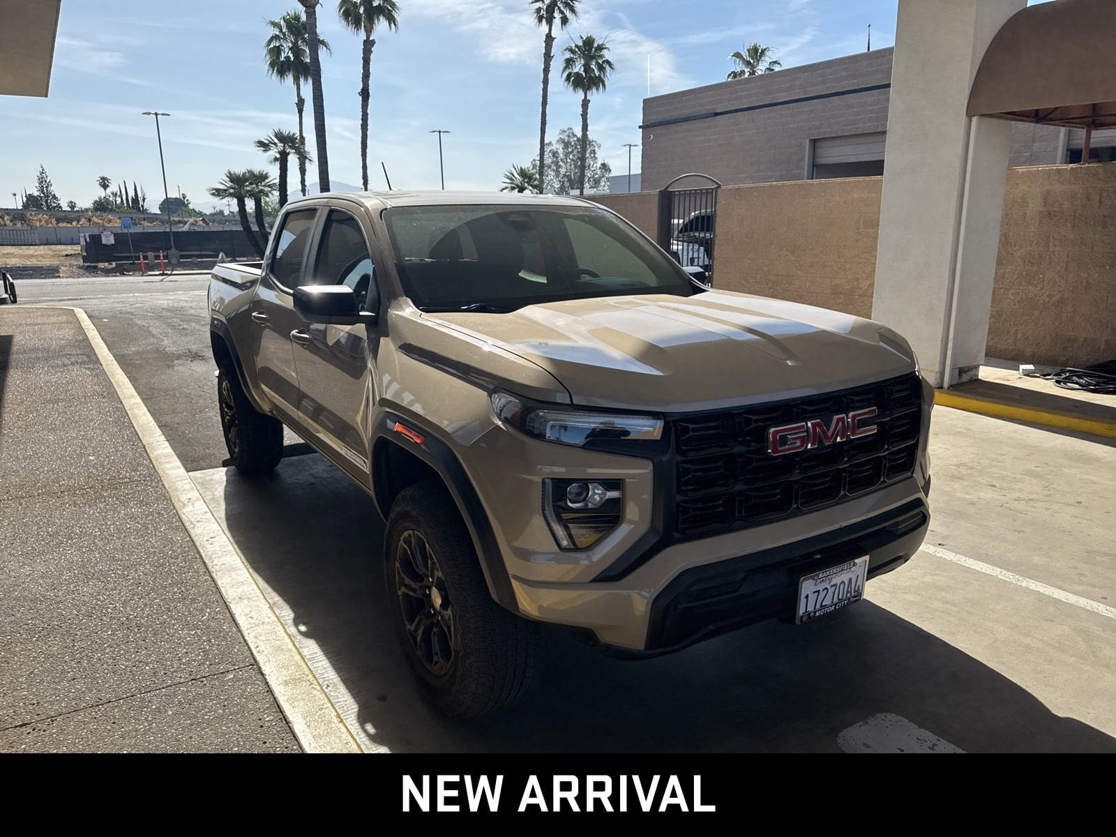 2024 GMC Canyon Elevation photo 3