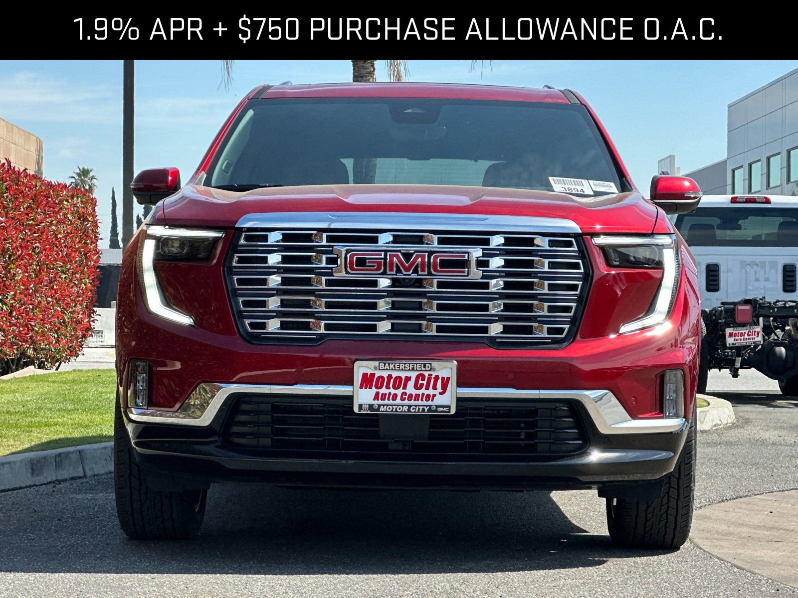 2026 GMC Acadia Denali photo 3