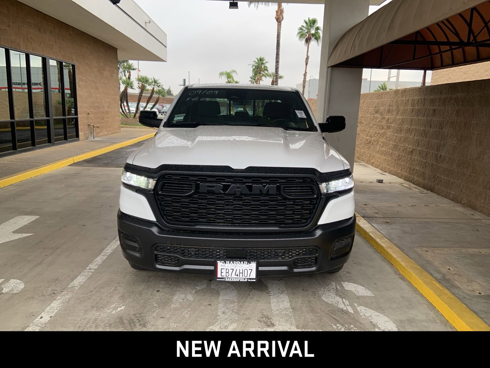 2025 Ram 1500 Tradesman photo 2