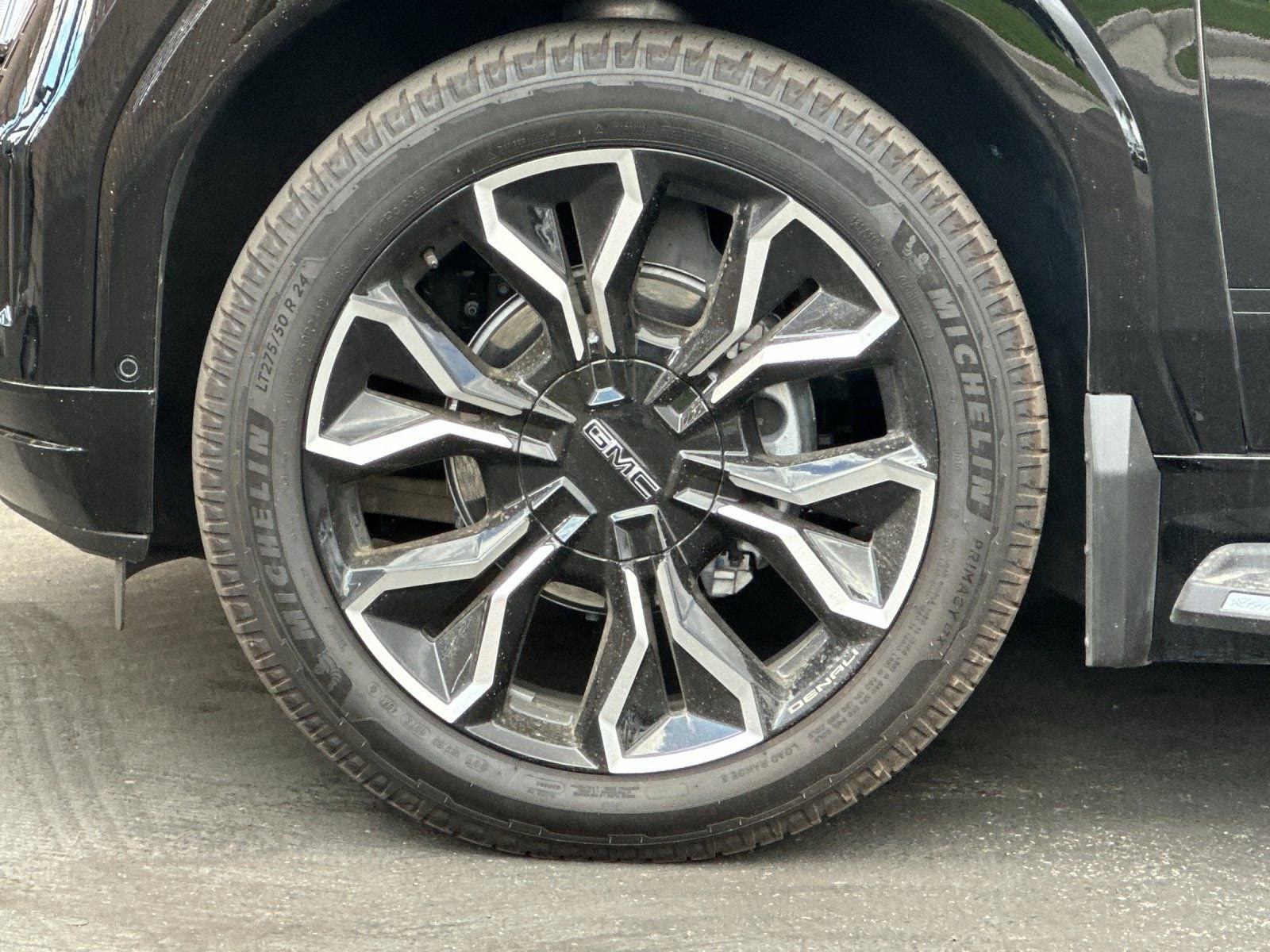 2025 GMC Sierra EV Denali - Photo 24