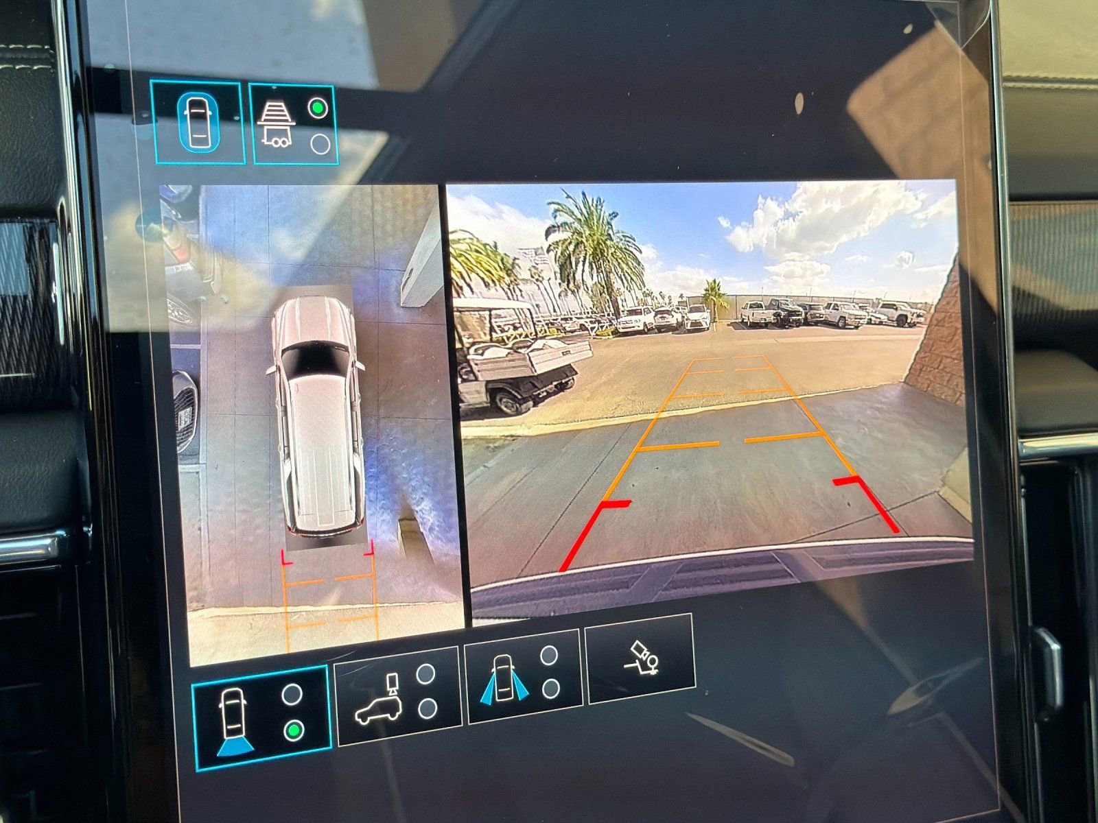 2026 GMC Yukon XL Elevation - Photo 20