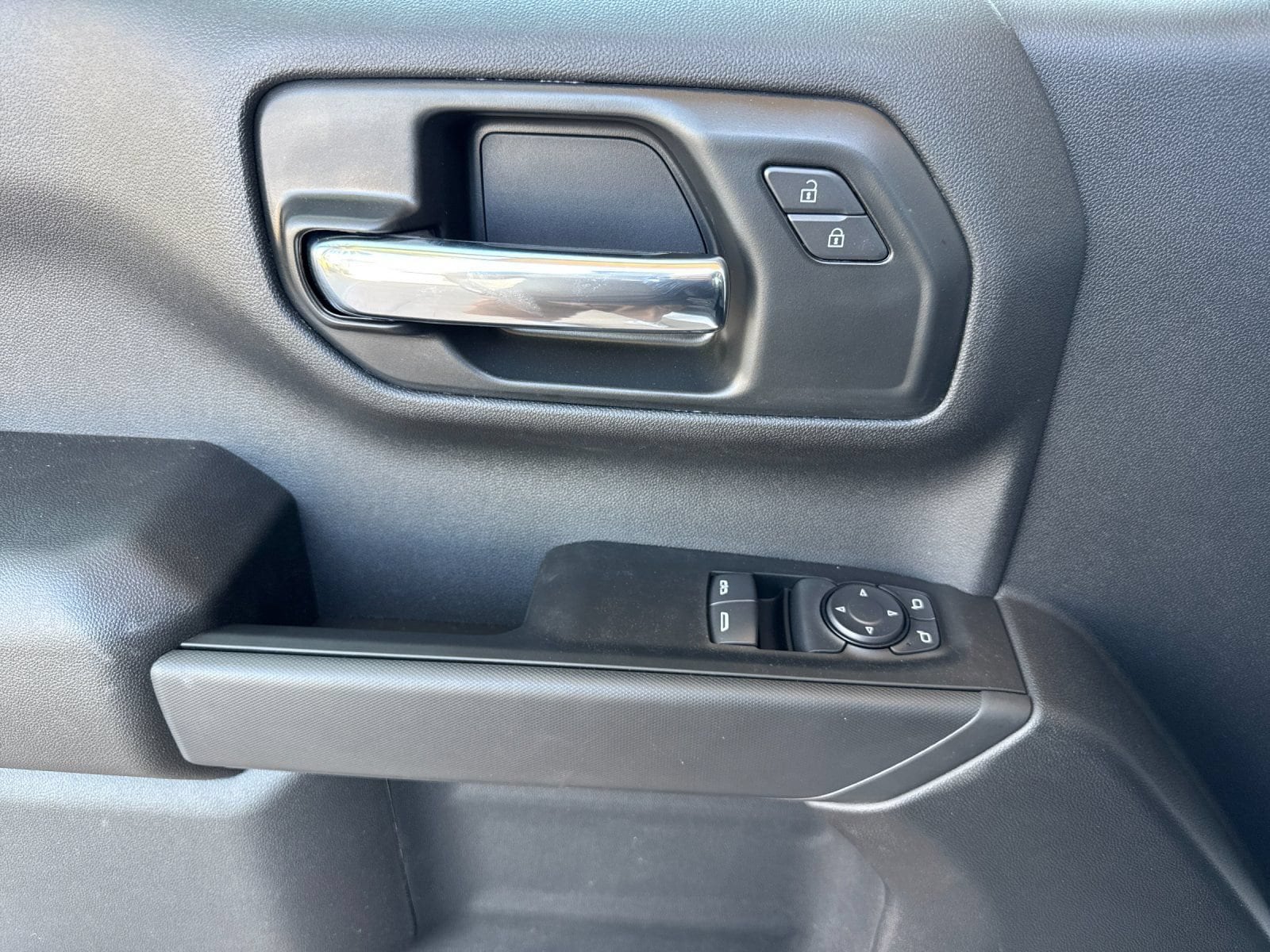 2026 GMC Sierra 1500 Pro - Photo 10