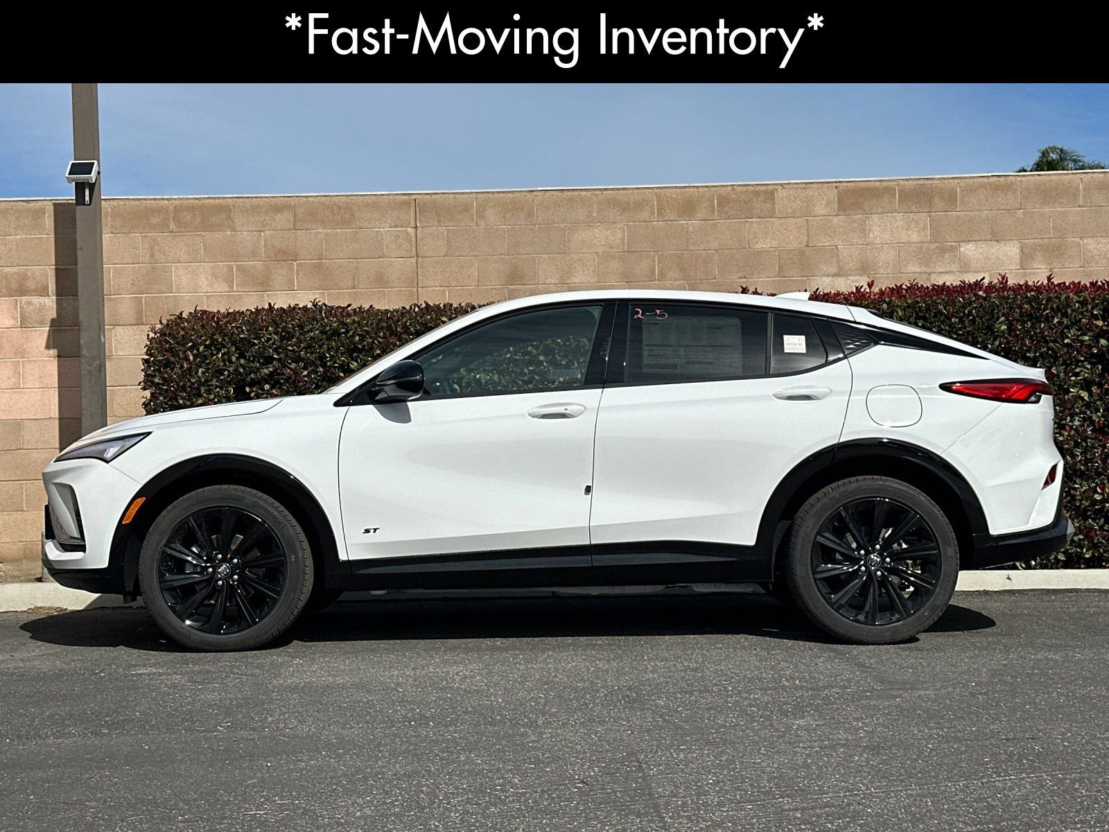 2026 Buick Envista Sport Touring photo 5