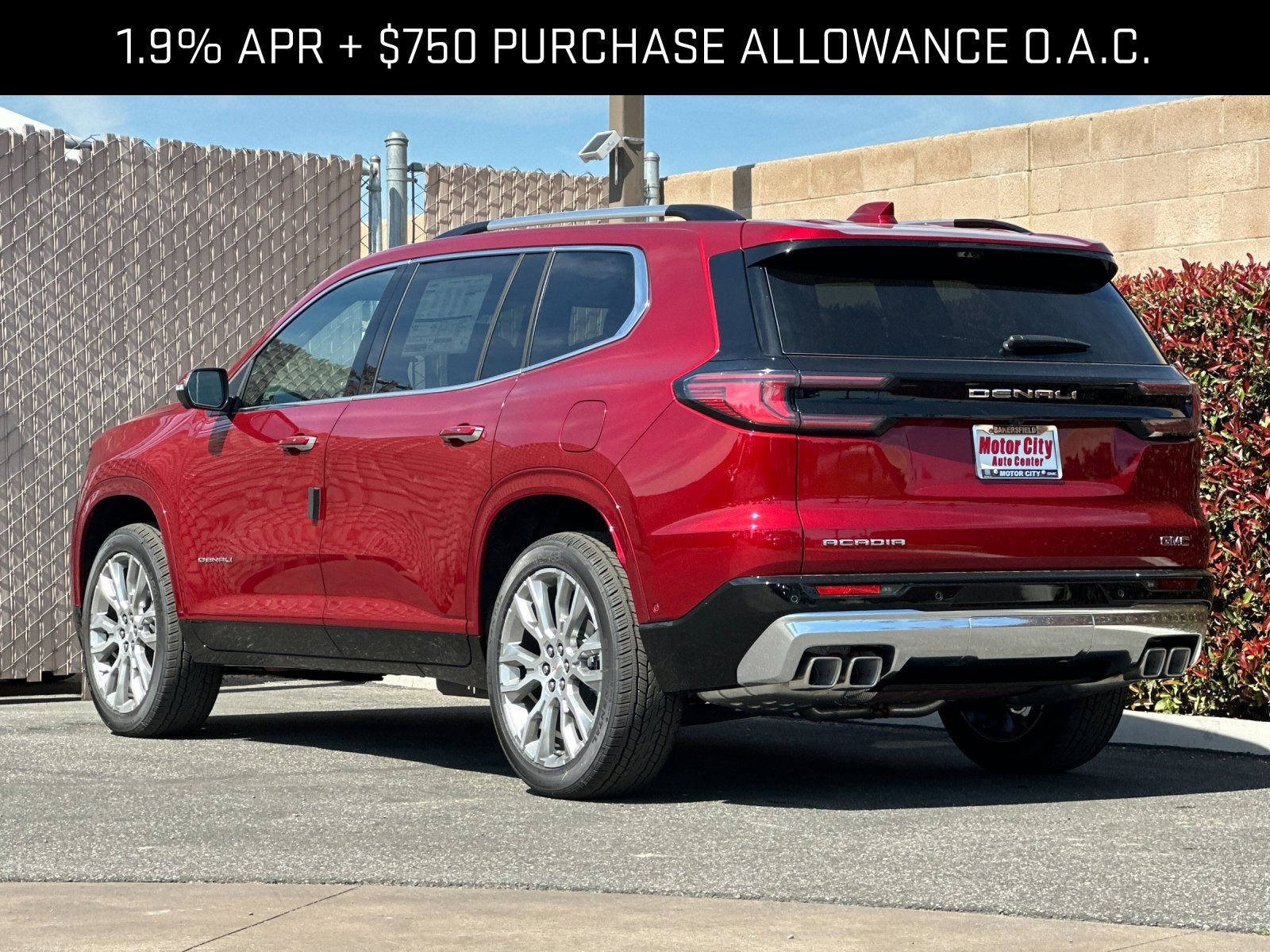 2026 GMC Acadia Denali photo 4