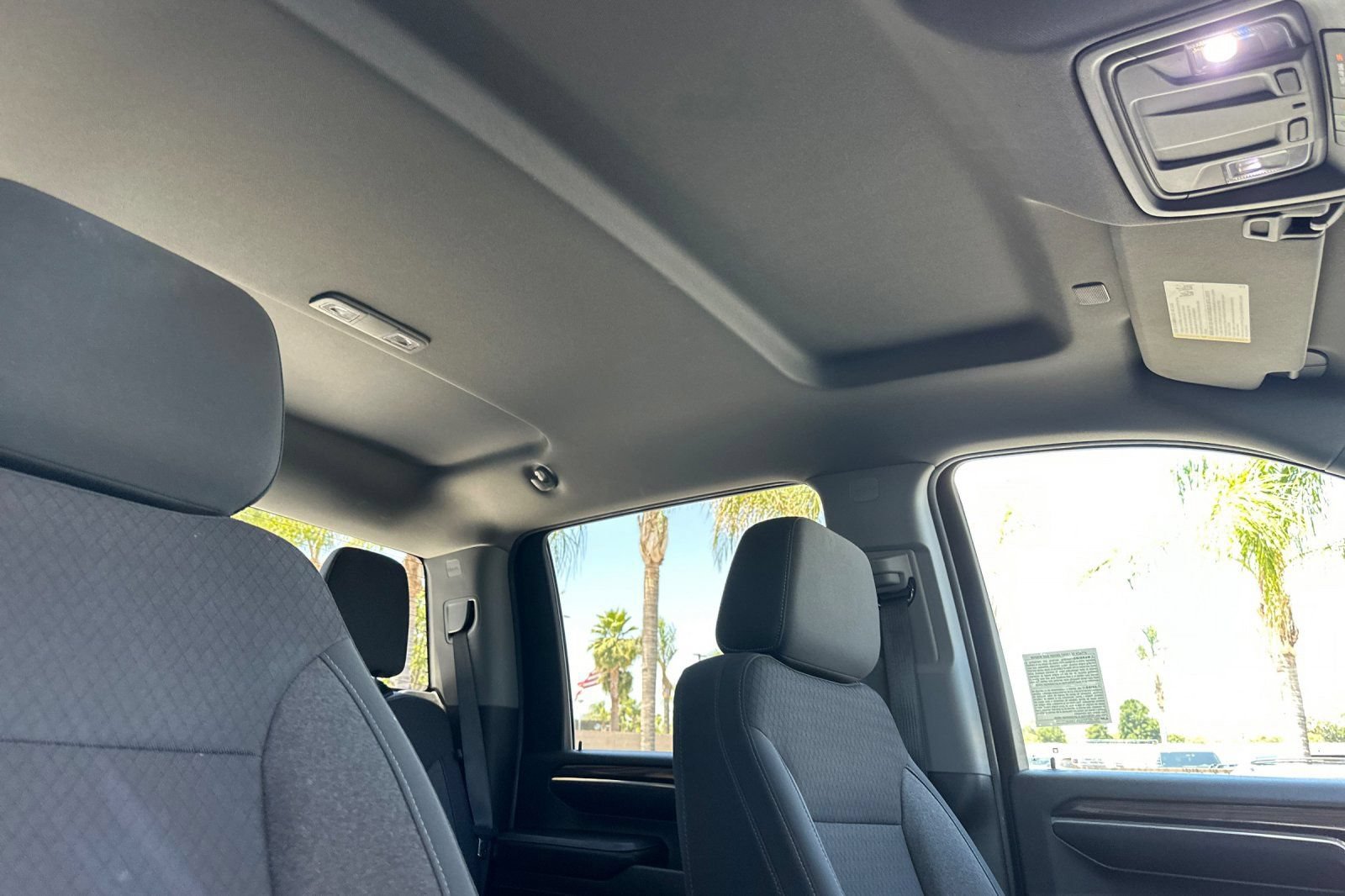 2024 Chevrolet Silverado 3500HD LT - Photo 17