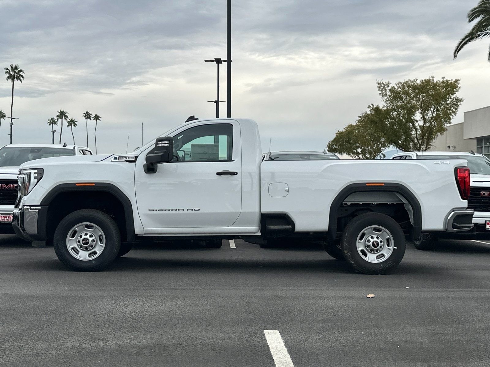 2025 GMC Sierra 2500 HD Pro photo 6