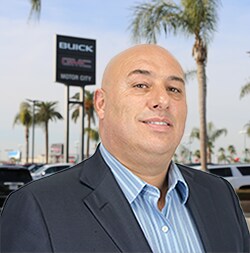 Staff member MARK MUSLEH from bc77184a5b25