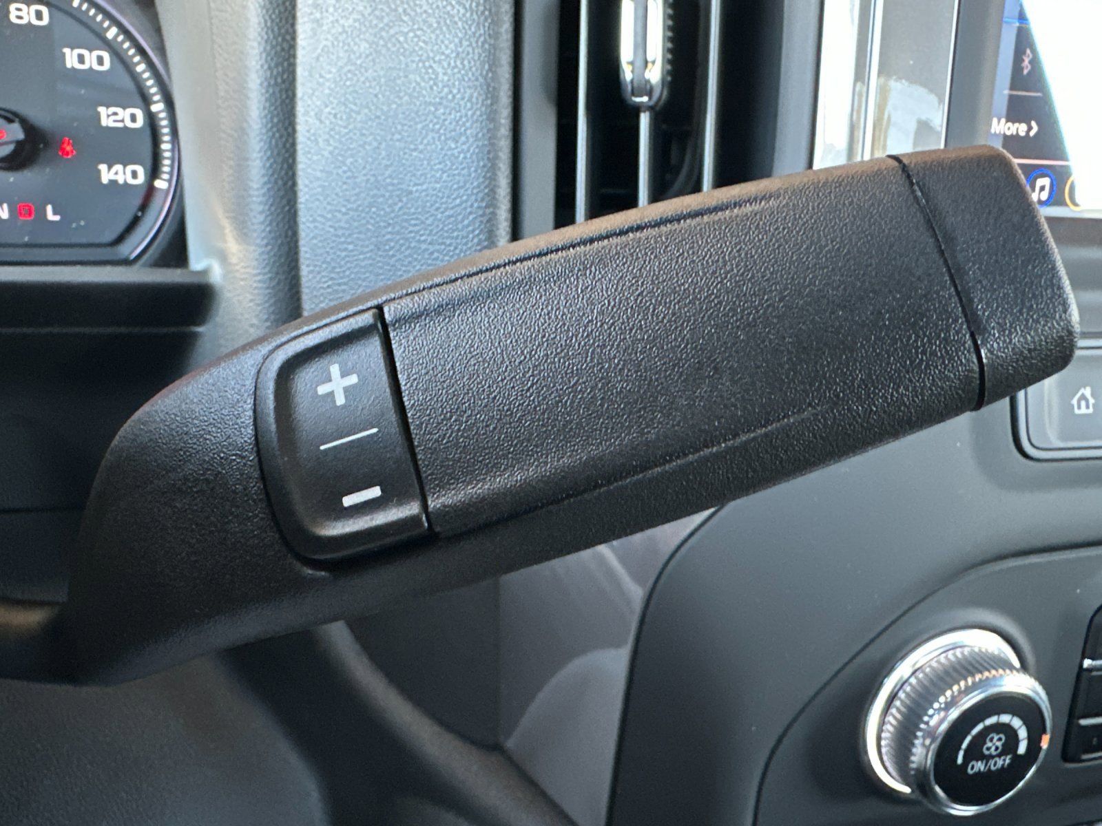 2025 GMC Sierra 2500HD Pro - Photo 19
