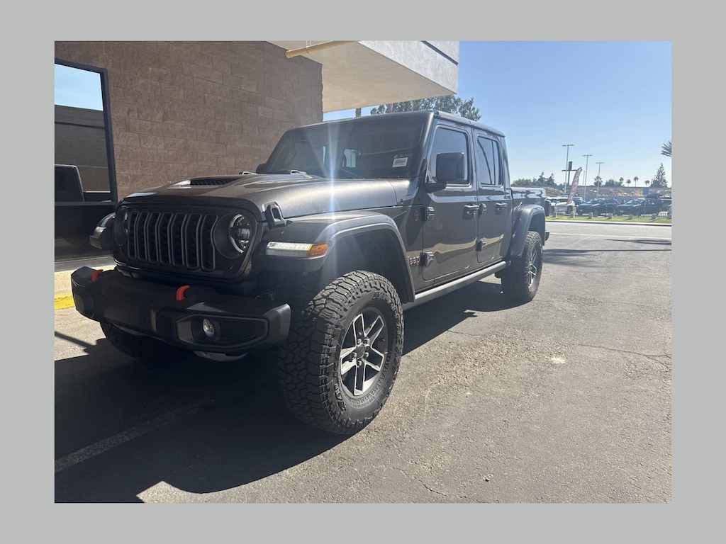 Used 2025 Jeep Gladiator Mojave 4x4 Truck