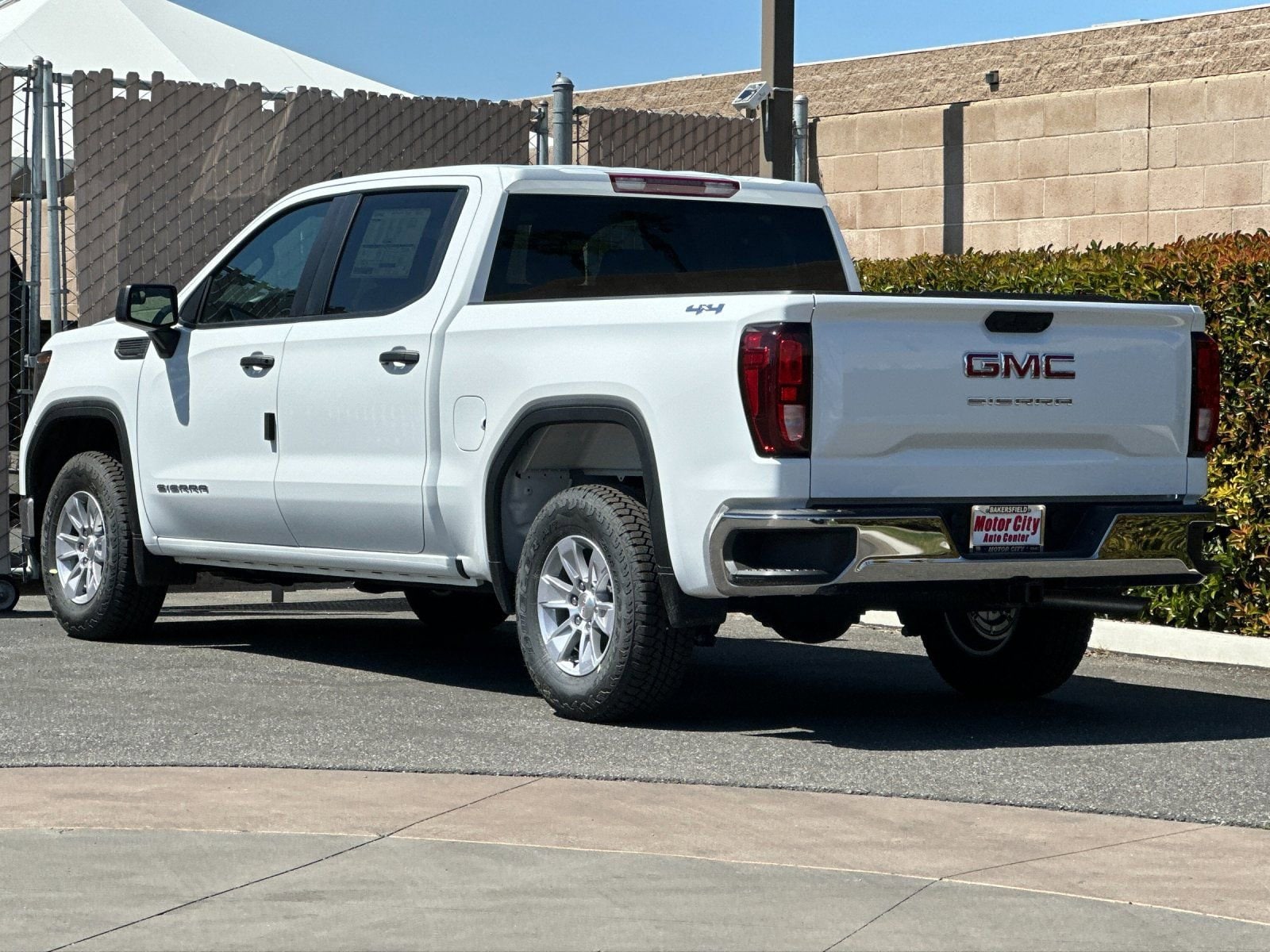 2026 GMC Sierra 1500 Pro photo 4