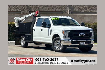 2022 Ford Super Duty F-350 SRW XL Truck Crew Cab