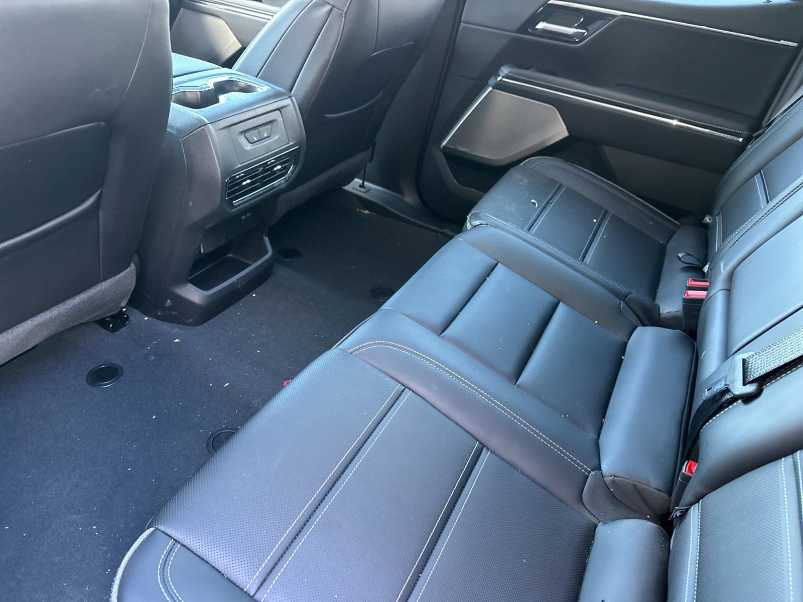 2025 GMC Sierra EV Denali - Photo 11