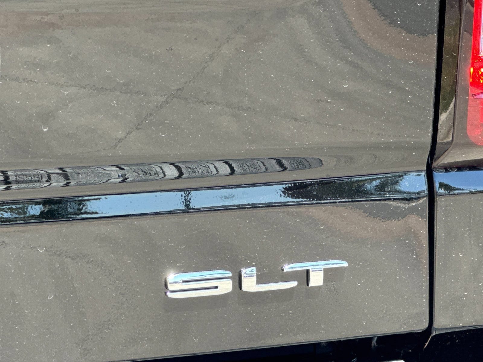 2026 GMC Sierra 1500 SLT - Photo 24