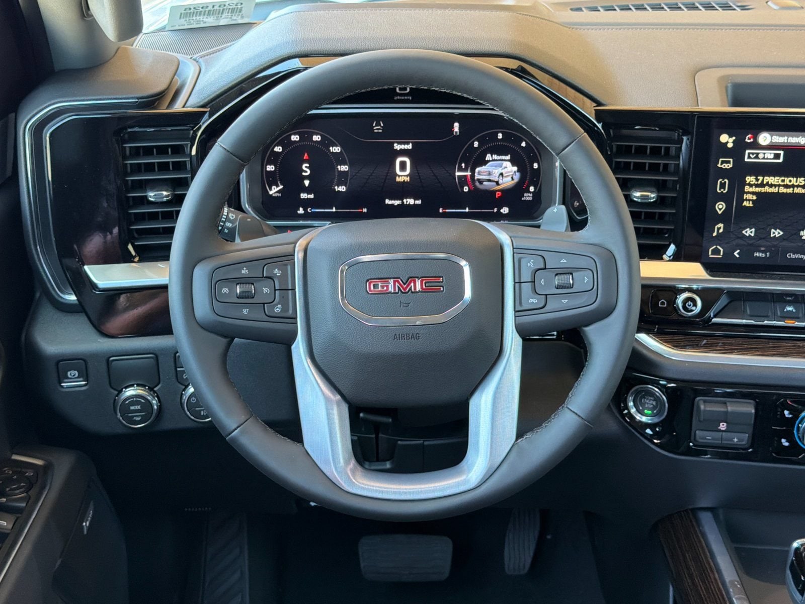 2026 GMC Sierra 1500 Elevation - Photo 13