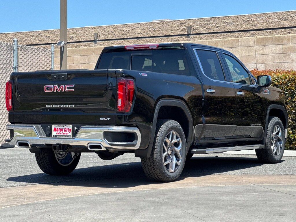 New 2026 GMC Sierra 1500 SLT Truck