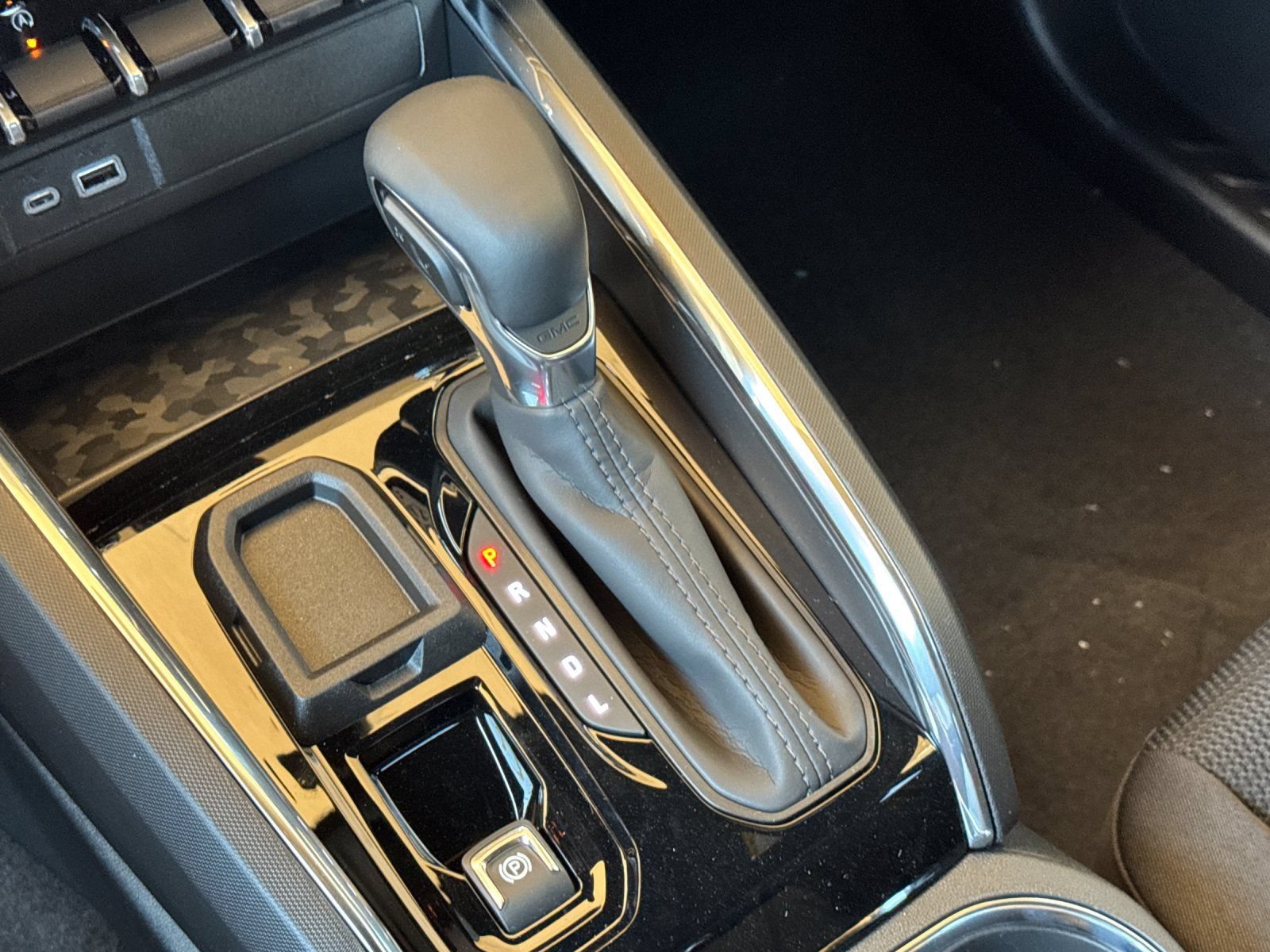 2026 GMC Canyon Elevation - Photo 18