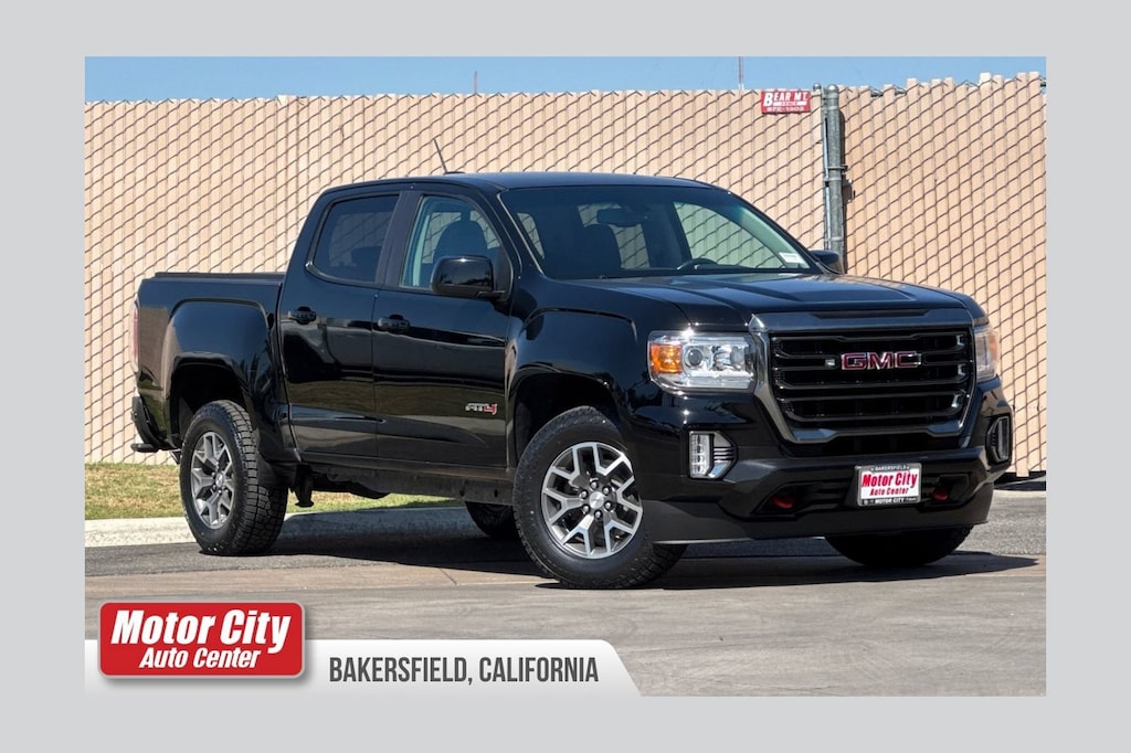 Used 2022 GMC Canyon AT4 - Cloth Truck