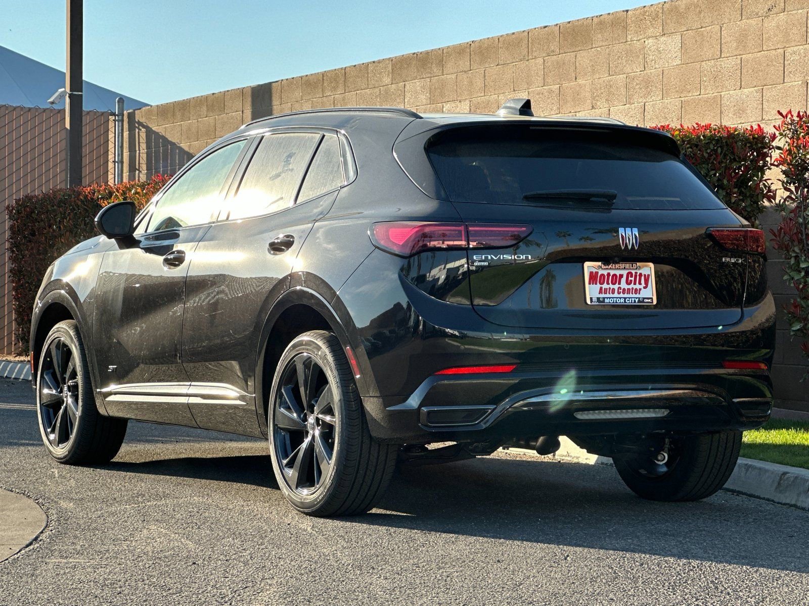 2026 Buick Envision Sport Touring photo 4