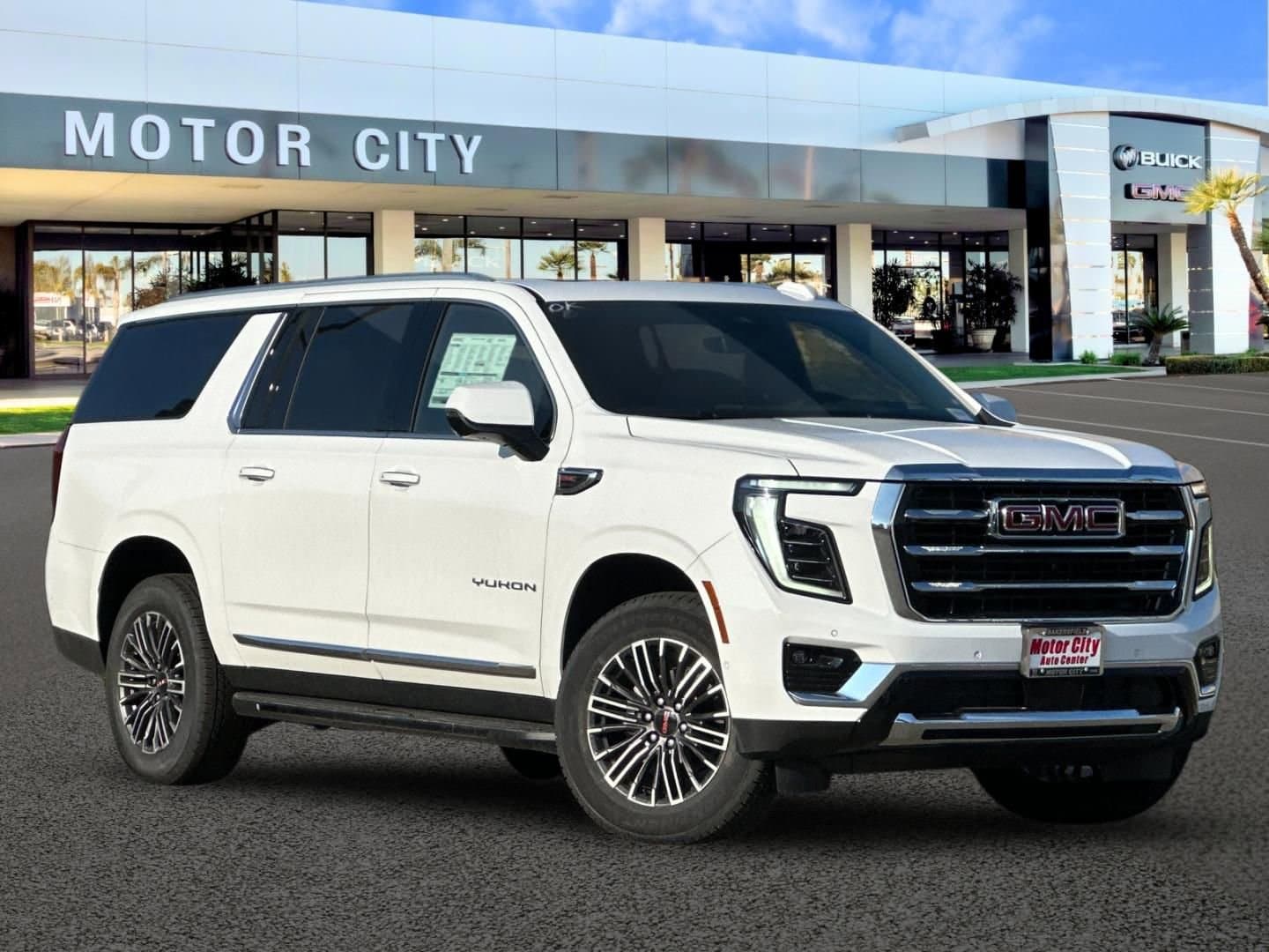 2026 GMC Yukon XL Elevation's photo