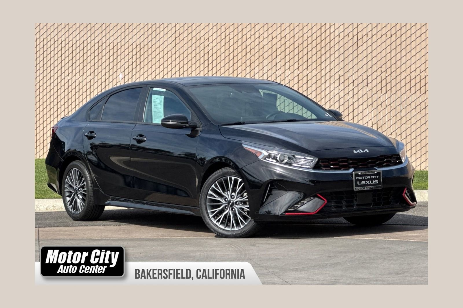 2024 Kia Forte GT-Line AT's photo