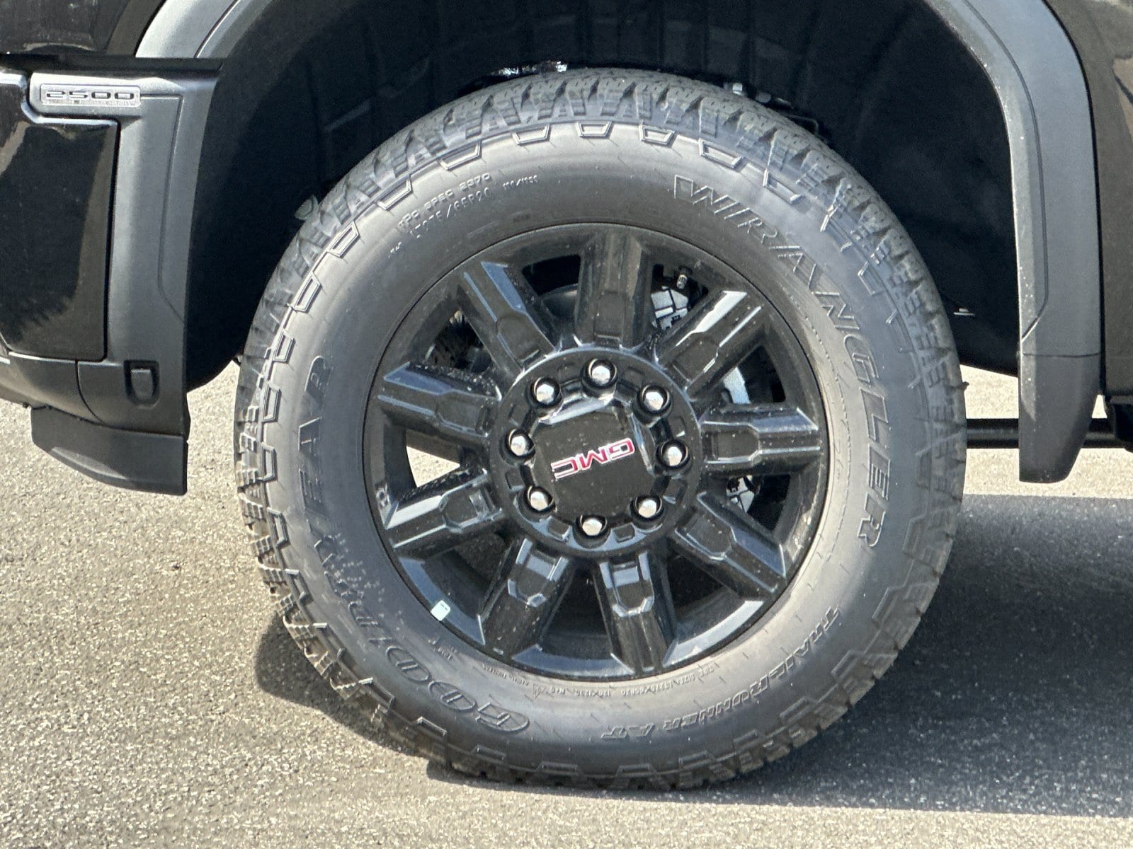 2026 GMC Sierra 2500HD AT4 - Photo 24
