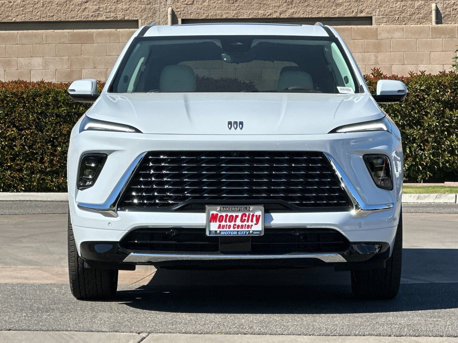 2026 Buick Enclave Avenir photo 3