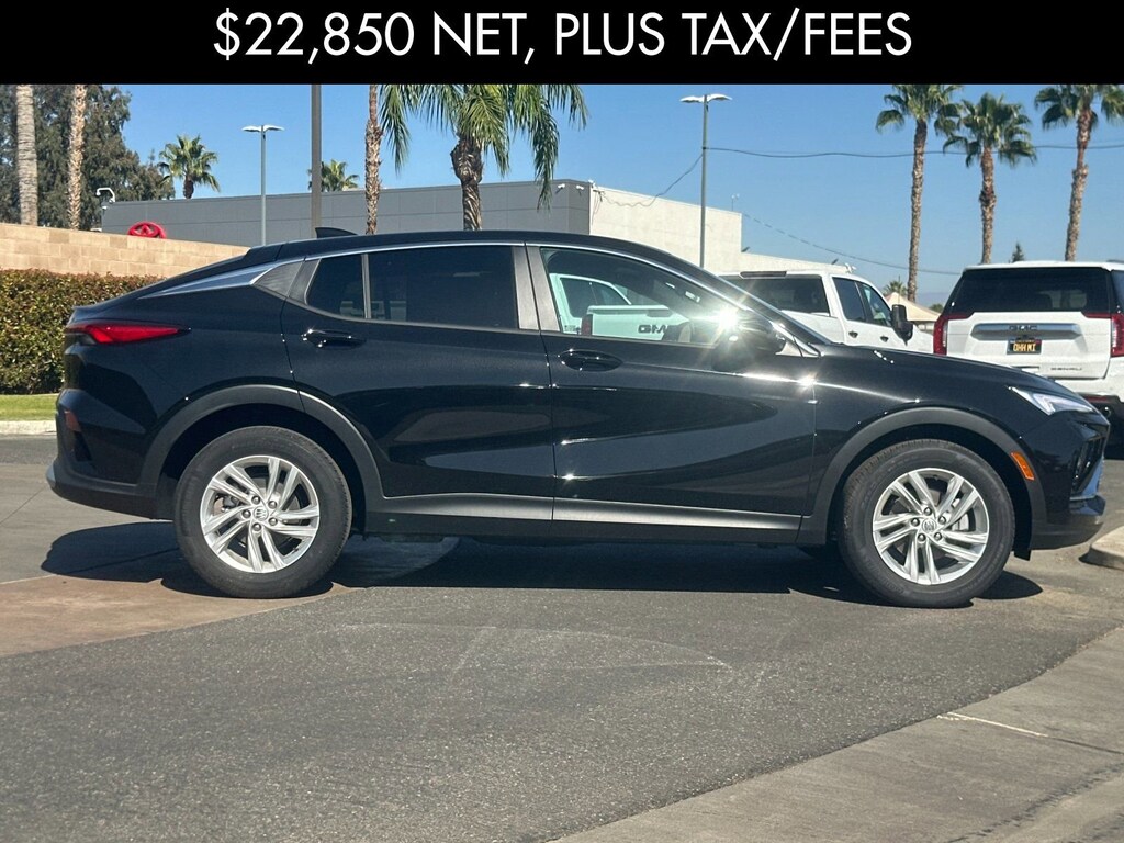 New 2025 Buick Envista Preferred SUV