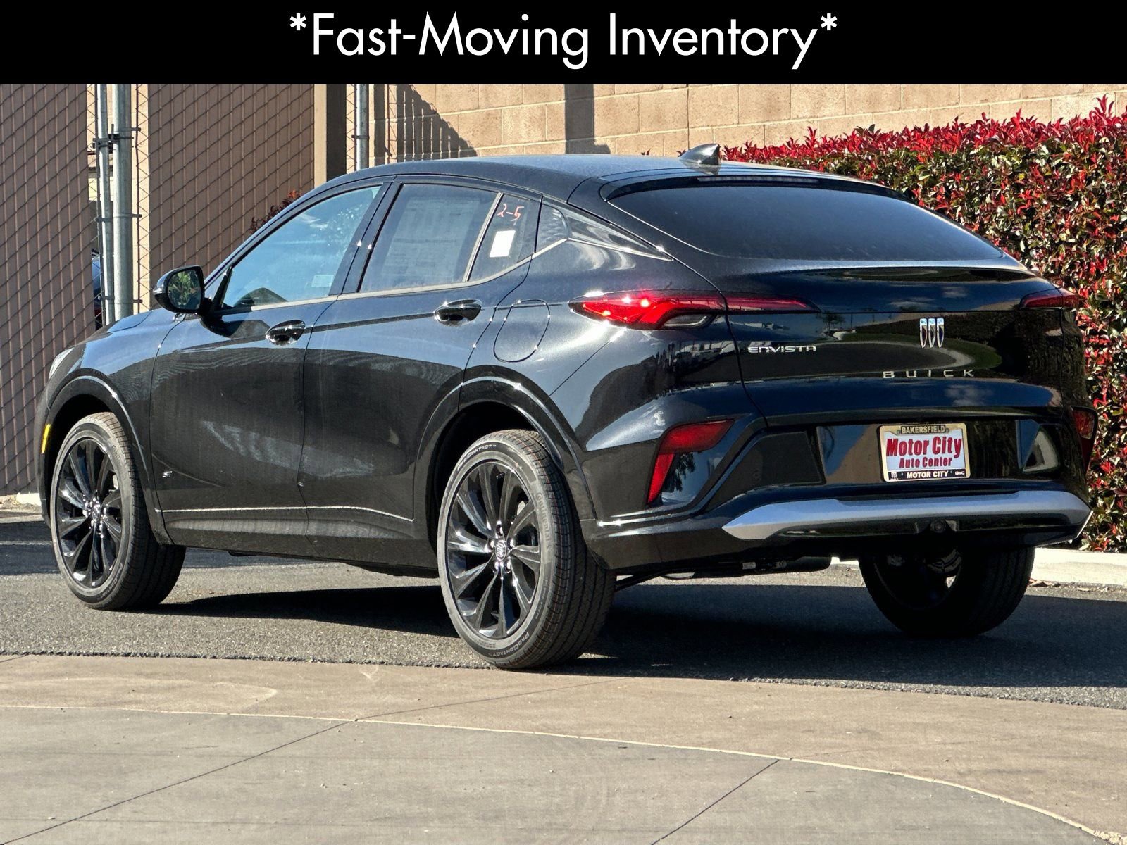 2026 Buick Envista Sport Touring photo 4