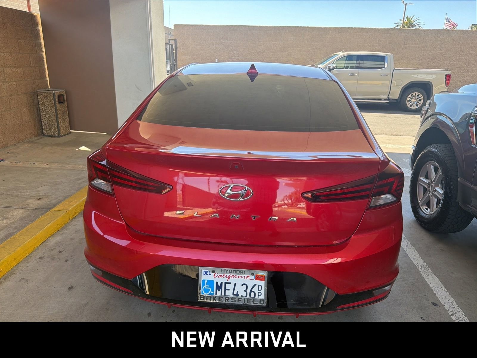 2020 Hyundai Elantra Value Edition photo 5