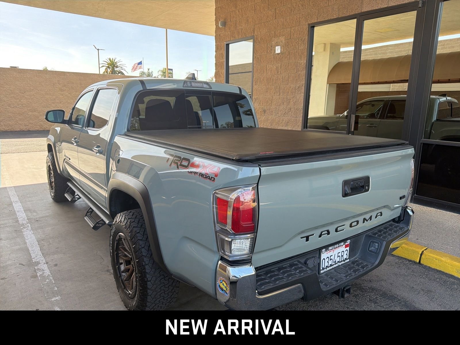 2023 Toyota Tacoma 4WD SR photo 6