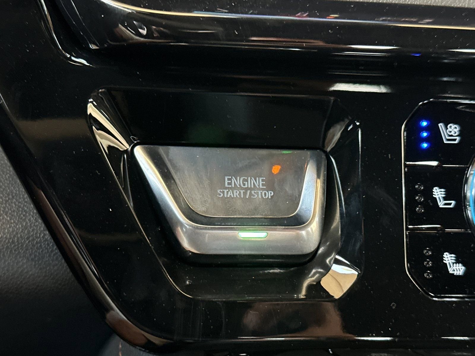 2026 GMC Sierra 2500HD AT4 - Photo 21