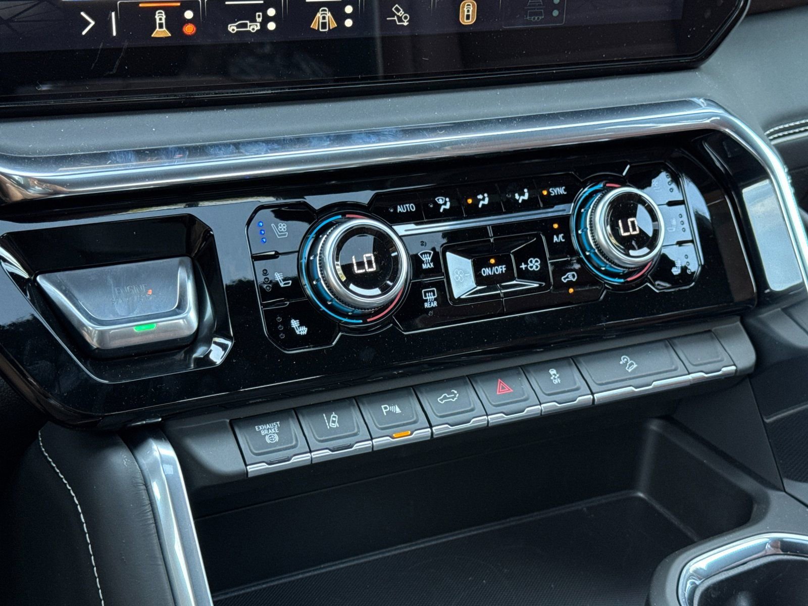 2026 GMC Sierra 2500HD Denali Ultimate - Photo 19