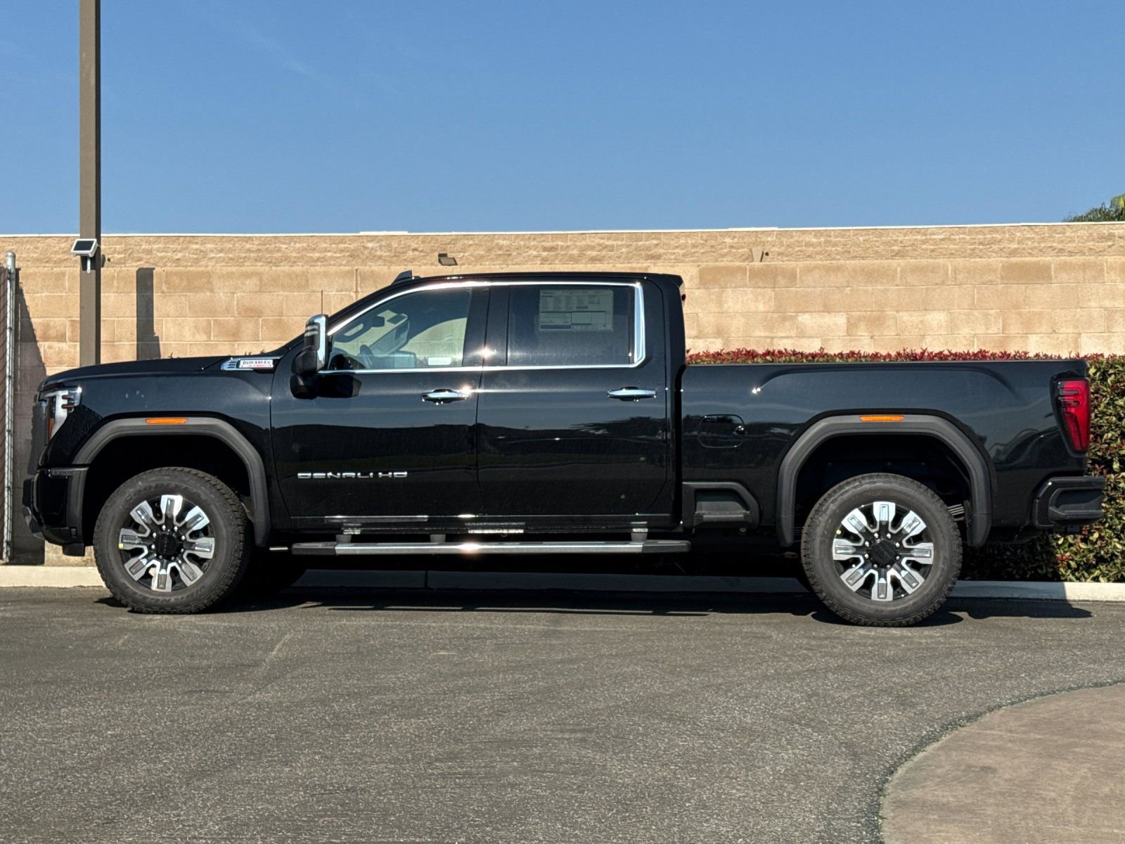 2026 GMC Sierra 2500 HD Denali photo 5