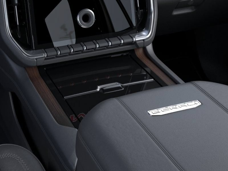 2026 GMC Yukon Denali - Photo 23
