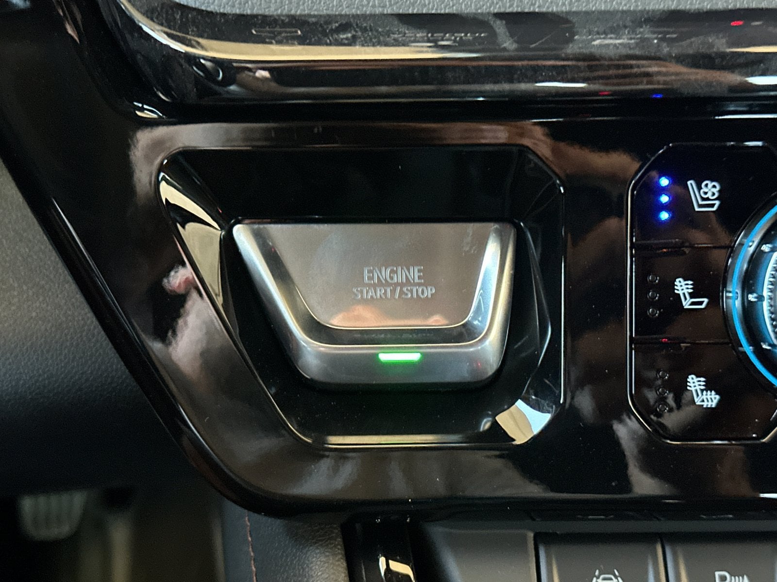 2026 GMC Sierra 1500 AT4 - Photo 20